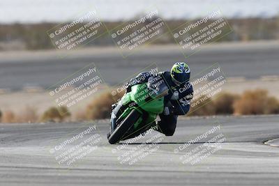 media/Nov-16-2025-Race Pace (Sun) [[8c5fa54630]]/Non Verified Riders (1st 20 Minutes)/1-Turn 14 (10am)/